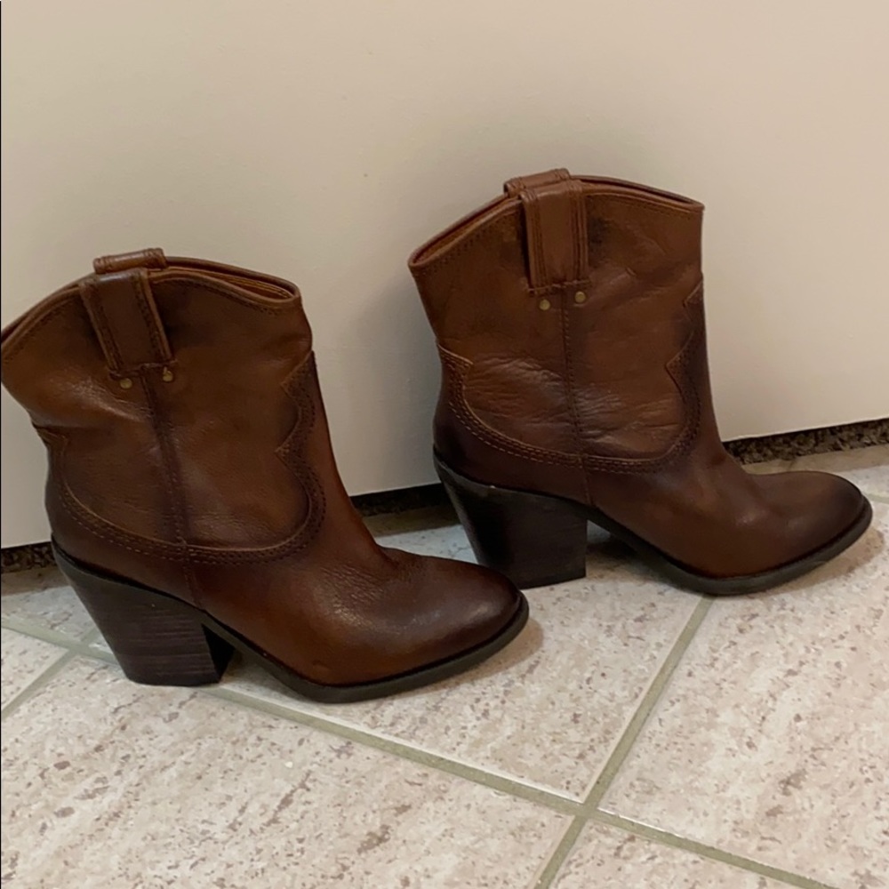 Lucky Brand boots